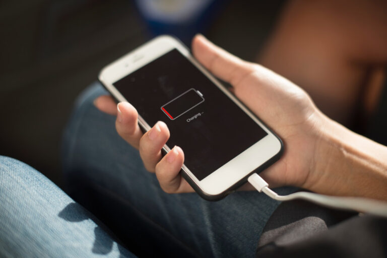 7 Sposobów Na Wydłużenie Zywotności Baterii w Twoim Smartfonie